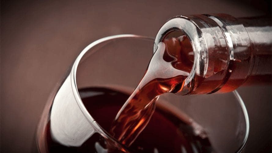 pouringwine
